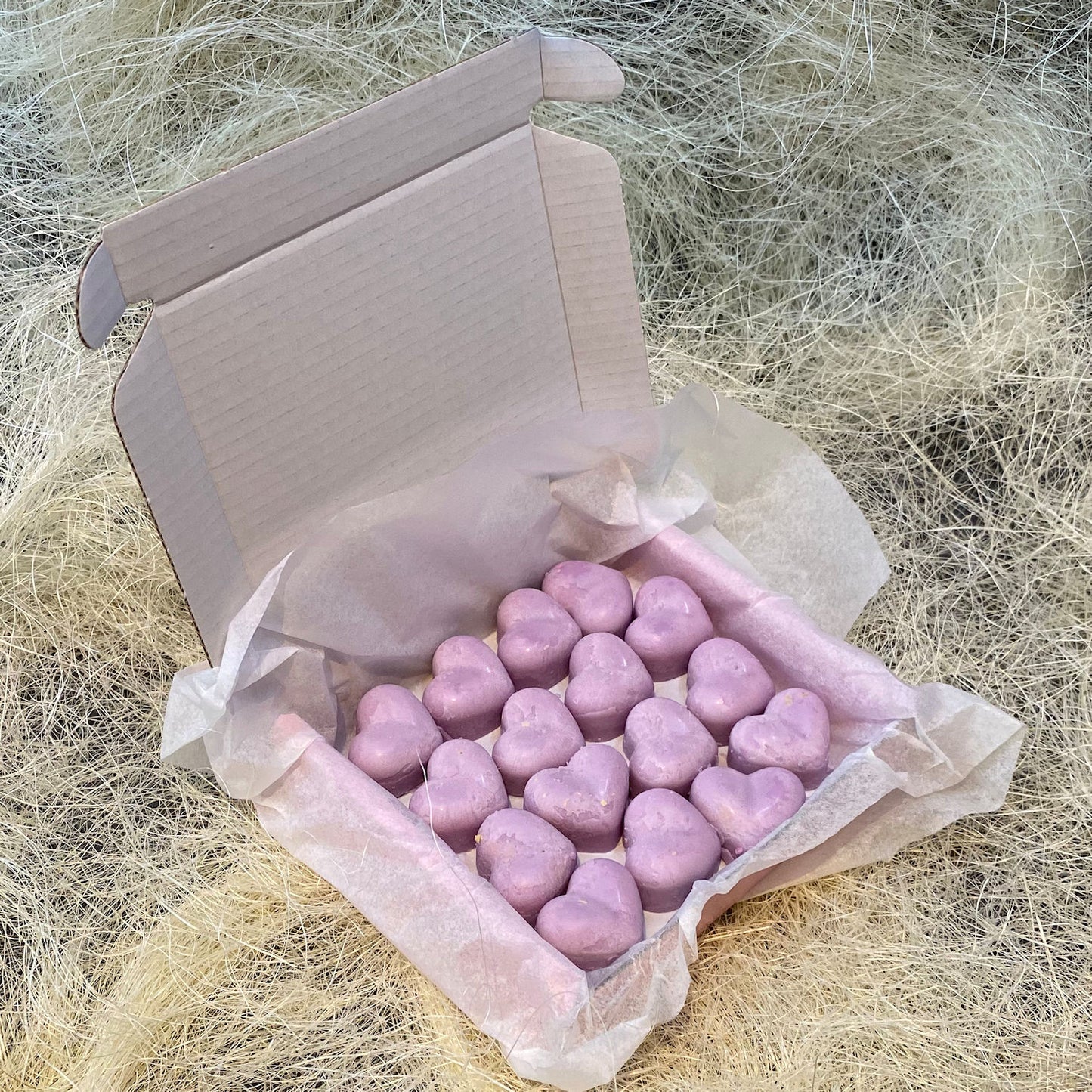 16 Lily of the Valley Small Wax Hearts